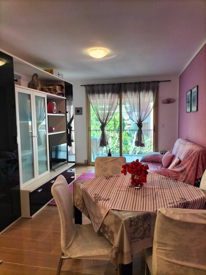 Apartament A Due Passi Dal Mare Mentona Zewnętrze zdjęcie